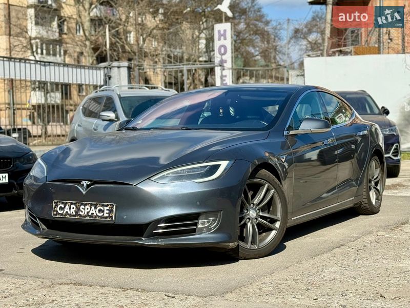 Tesla Model S 2017 Tesla Model S 2017