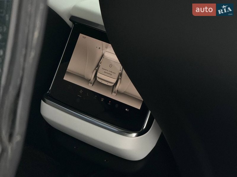 Лифтбек Tesla Model S 2022 в Черновцах