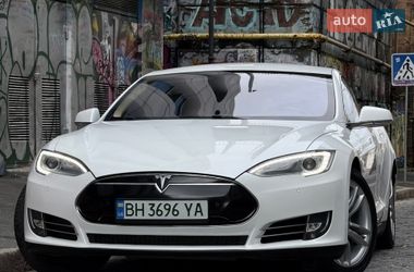 Лифтбек Tesla Model S 2013 в Одессе