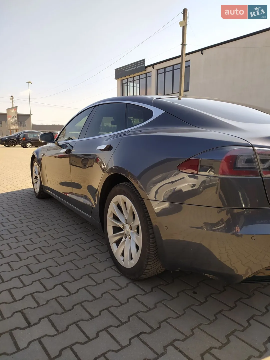 2016 Tesla Model S - мініатюра 2