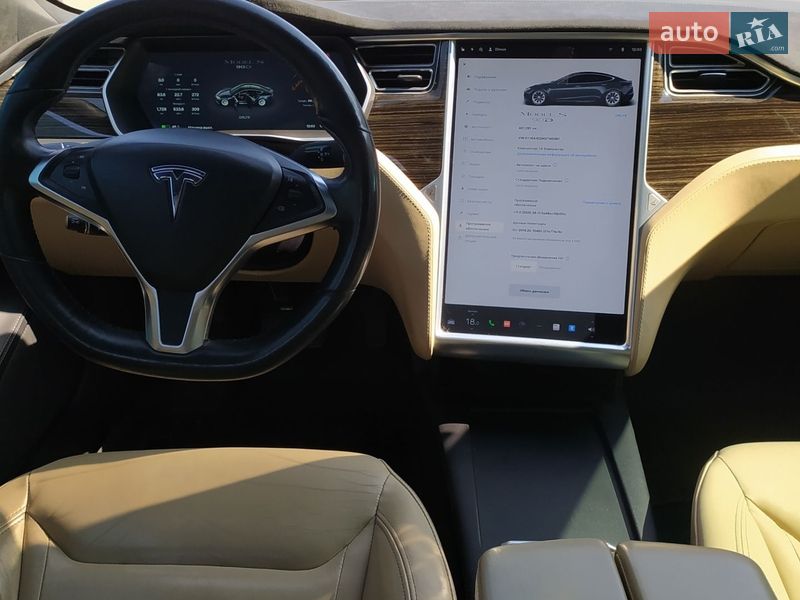 Ліфтбек Tesla Model S 2016 в Чернівцях фото 13 Ліфтбек Tesla Model S 2016 в Чернівцях