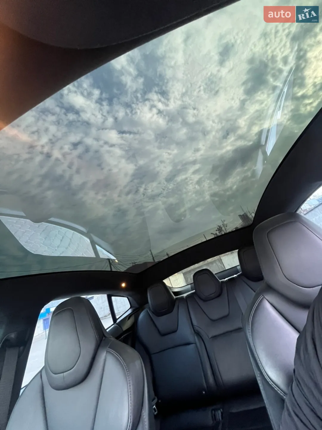 2019 Tesla Model S - мініатюра 15