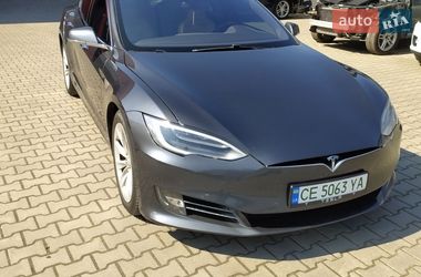 Лифтбек Tesla Model S 2016 в Черновцах