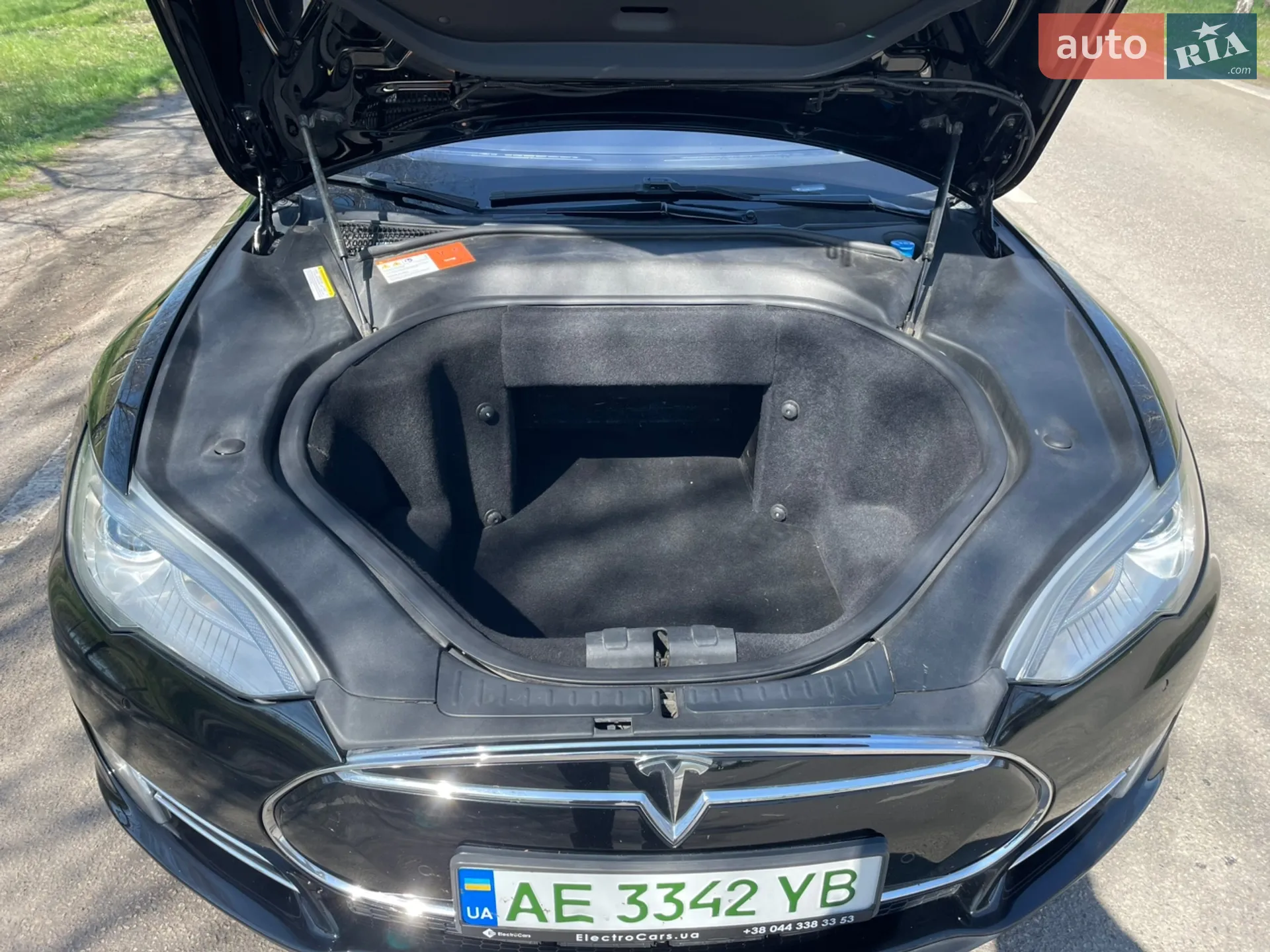 2014 Tesla Model S - мініатюра 18