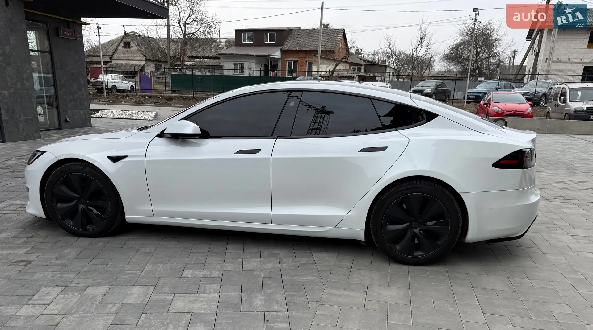 2022 Tesla Model S - мініатюра 10