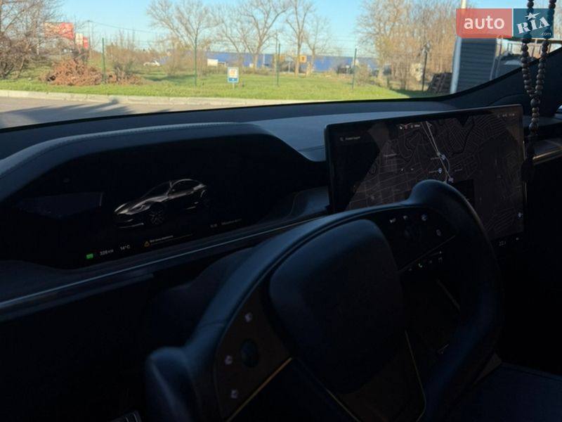 Ліфтбек Tesla Model S 2023 в Дніпрі фото 10 Ліфтбек Tesla Model S 2023 в Дніпрі
