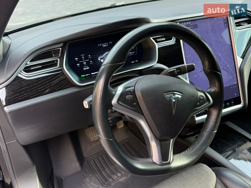 Ліфтбек Tesla Model S 2017 в Вінниці фото 11 Ліфтбек Tesla Model S 2017 в Вінниці