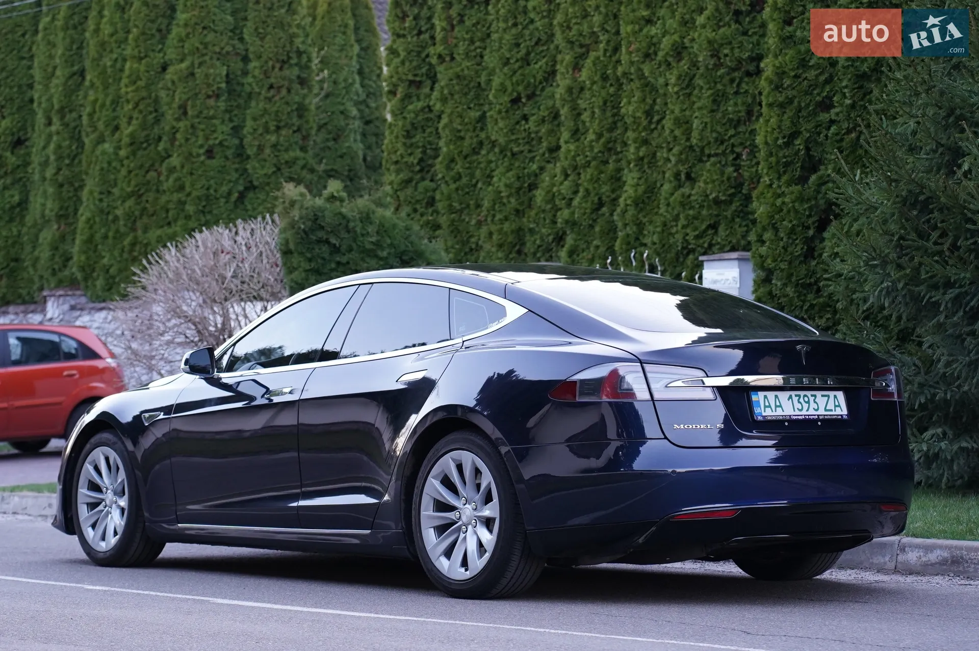 2014 Tesla Model S - мініатюра 9