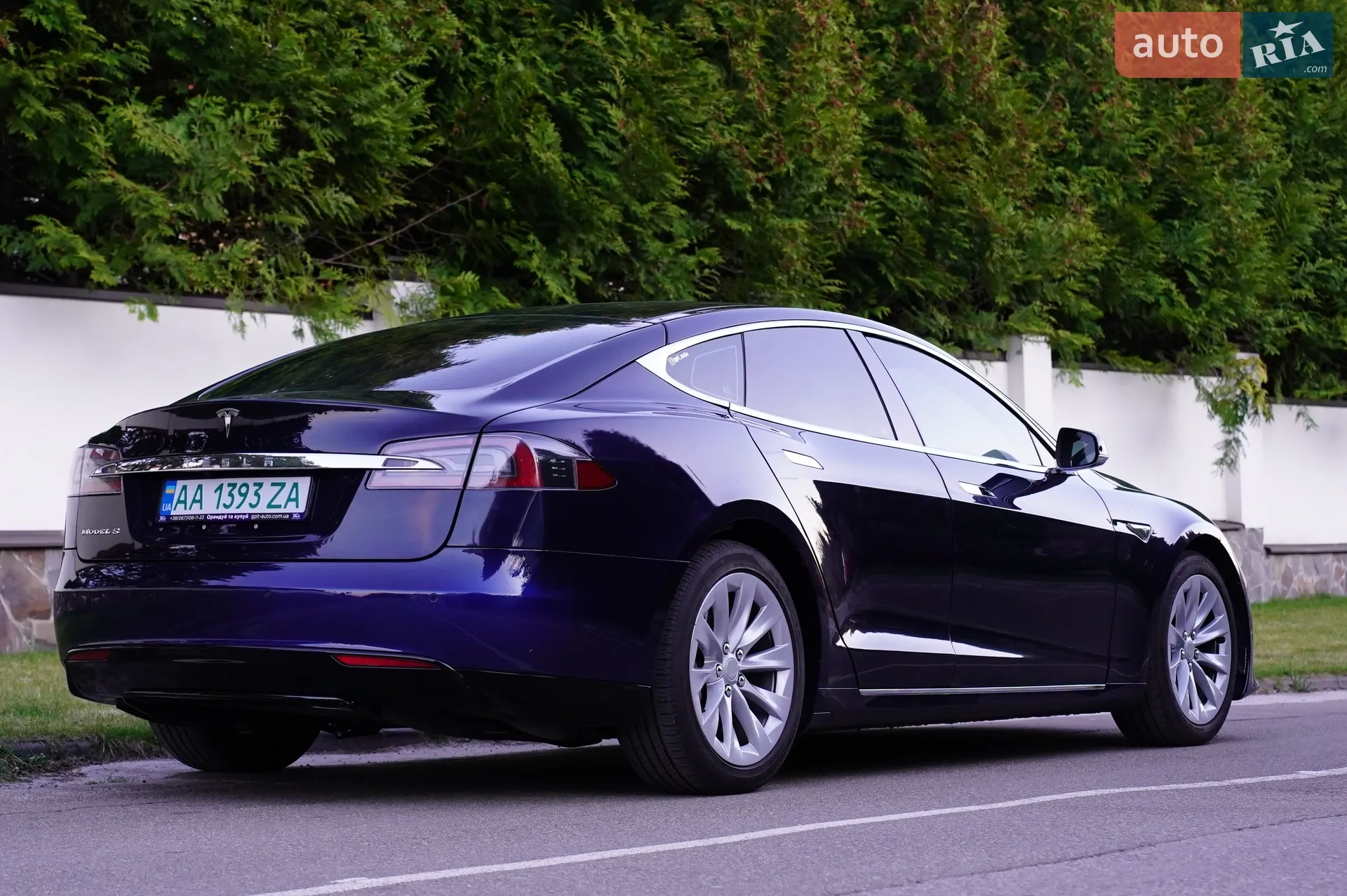 2014 Tesla Model S - фото 1