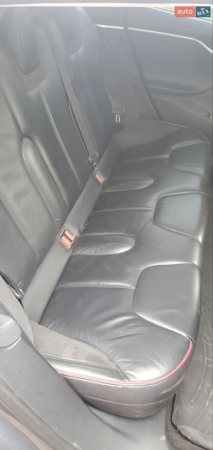 2014 Tesla Model S - мініатюра 21