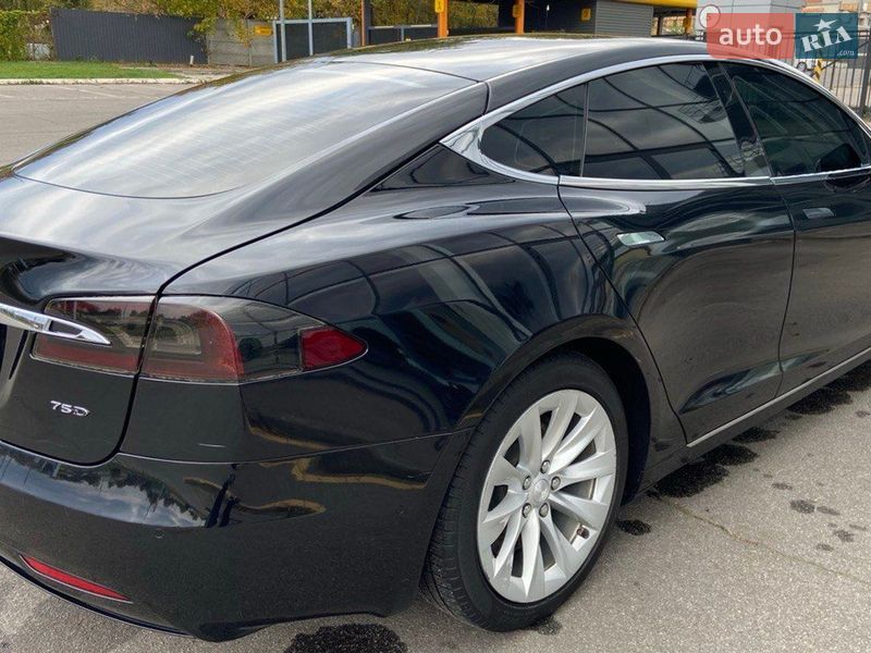 Ліфтбек Tesla Model S 2018 в Харкові фото 10 Ліфтбек Tesla Model S 2018 в Харкові