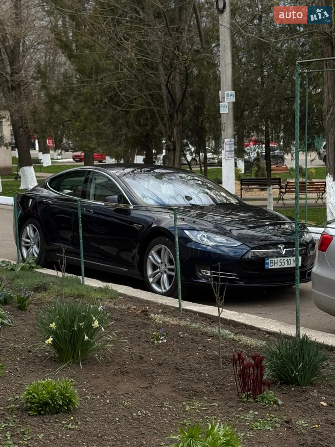 2013 Tesla Model S - мініатюра 2