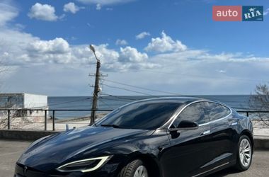 Ліфтбек Tesla Model S 2017 в Одесі