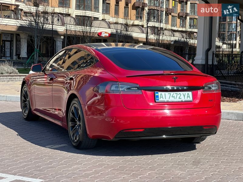 Ліфтбек Tesla Model S 2016 в Софіївській Борщагівці фото 16 Ліфтбек Tesla Model S 2016 в Софіївській Борщагівці