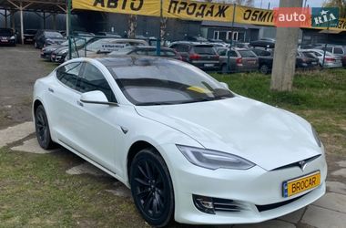 Лифтбек Tesla Model S 2018 в Луцке