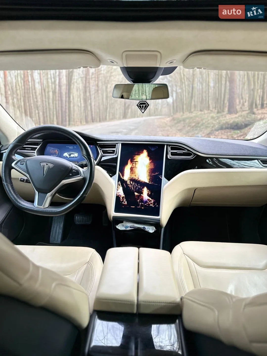 2015 Tesla Model S - мініатюра 12