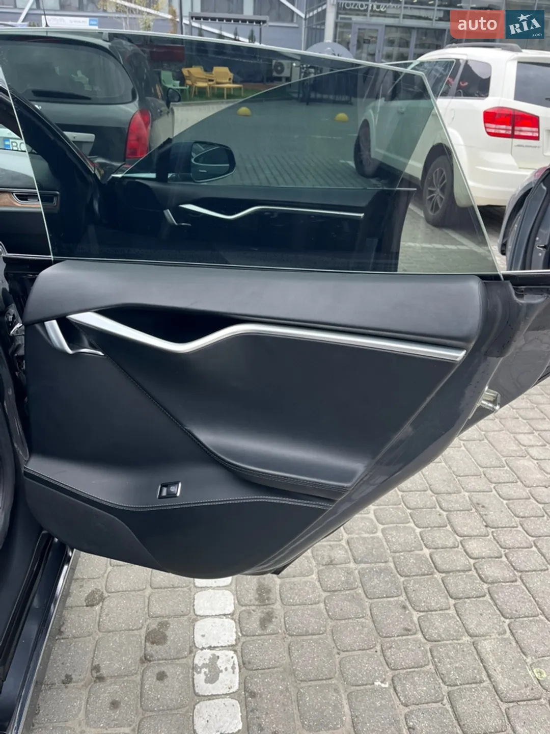 2017 Tesla Model S - мініатюра 26