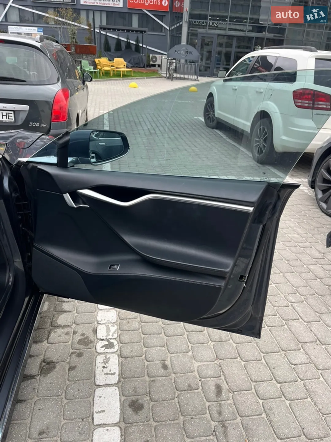 2017 Tesla Model S - мініатюра 27