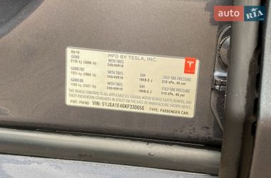 Ліфтбек Tesla Model S 2019 в Києві