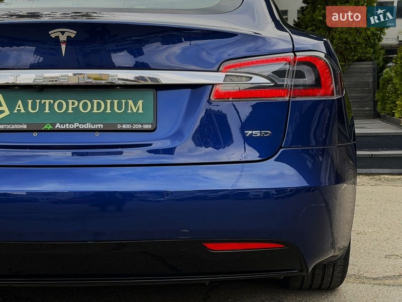 Ліфтбек Tesla Model S 2018 в Києві фото 24 Ліфтбек Tesla Model S 2018 в Києві