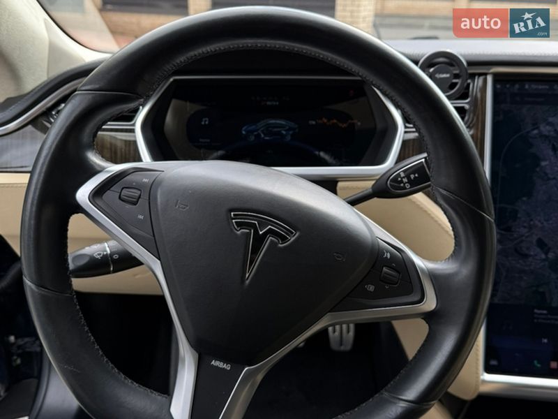 Лифтбек Tesla Model S 2013 в Харькове