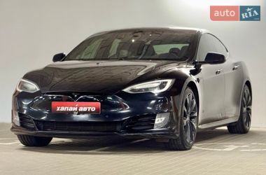 Ліфтбек Tesla Model S 2017 в Києві