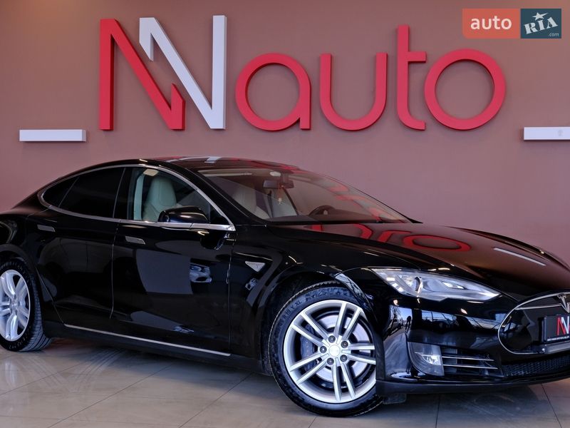 Лифтбек Tesla Model S 2014 в Одессе фото 5 Лифтбек Tesla Model S 2014 в Одессе