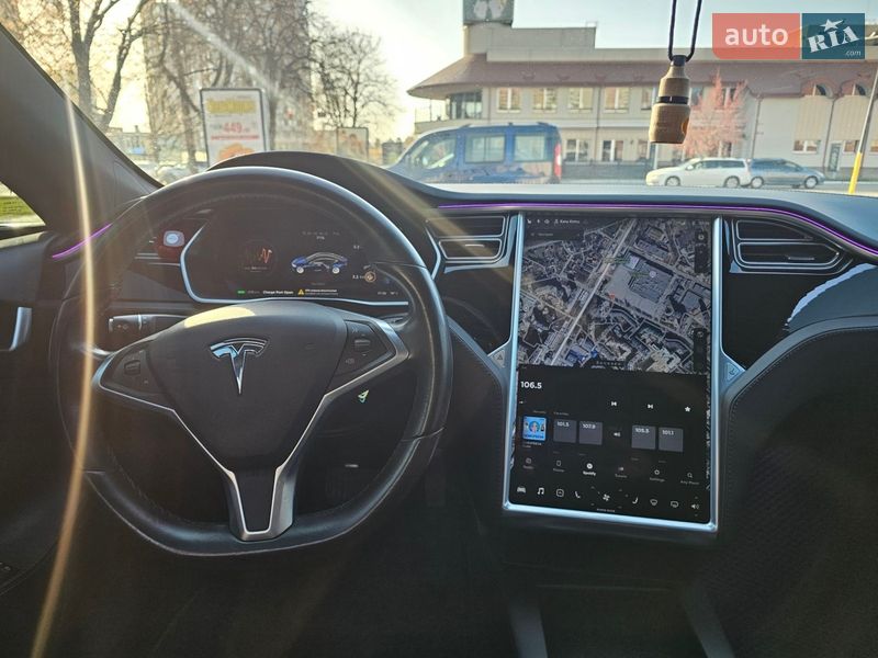 Ліфтбек Tesla Model S 2017 в Броварах