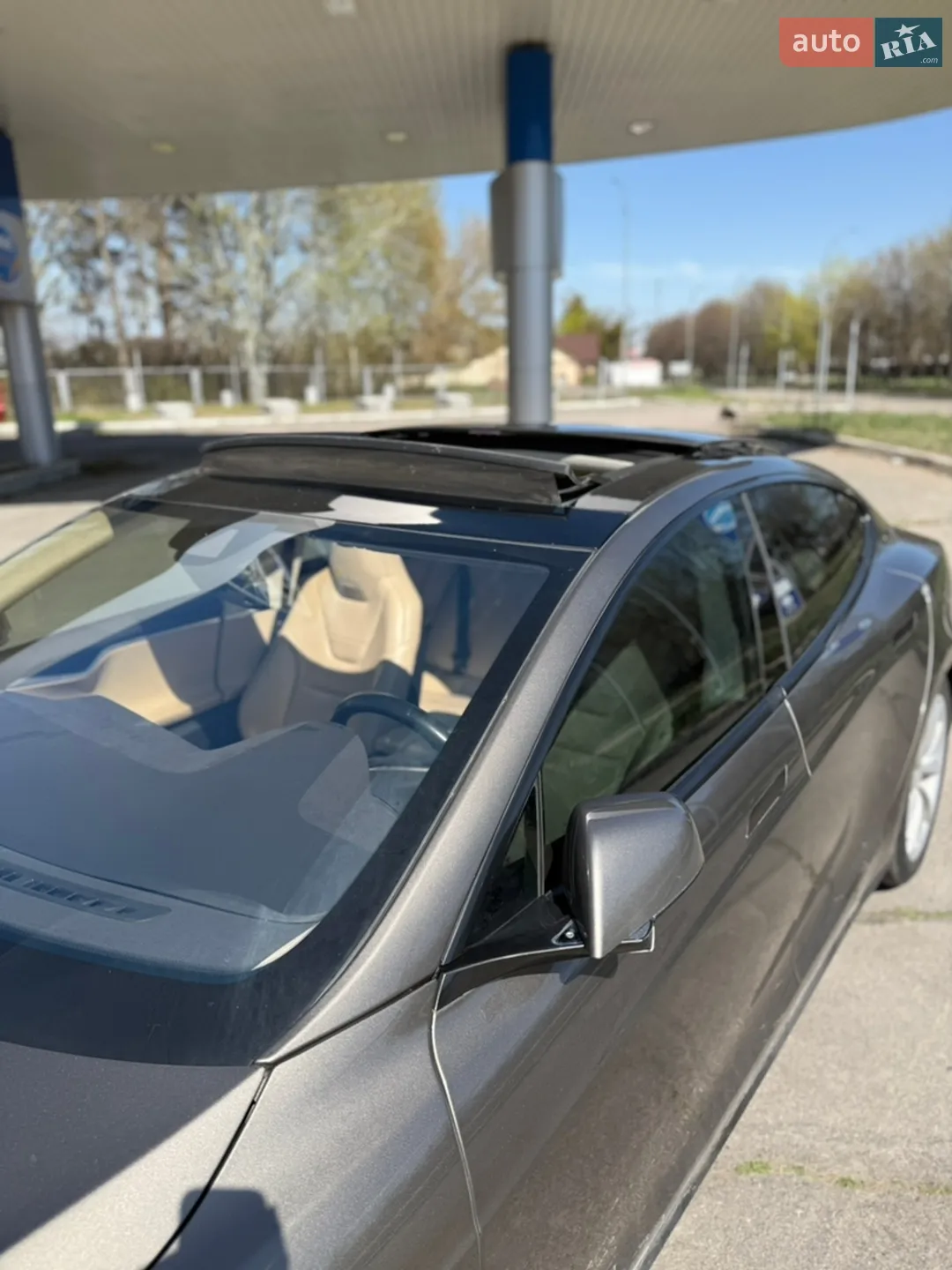 2015 Tesla Model S - мініатюра 9