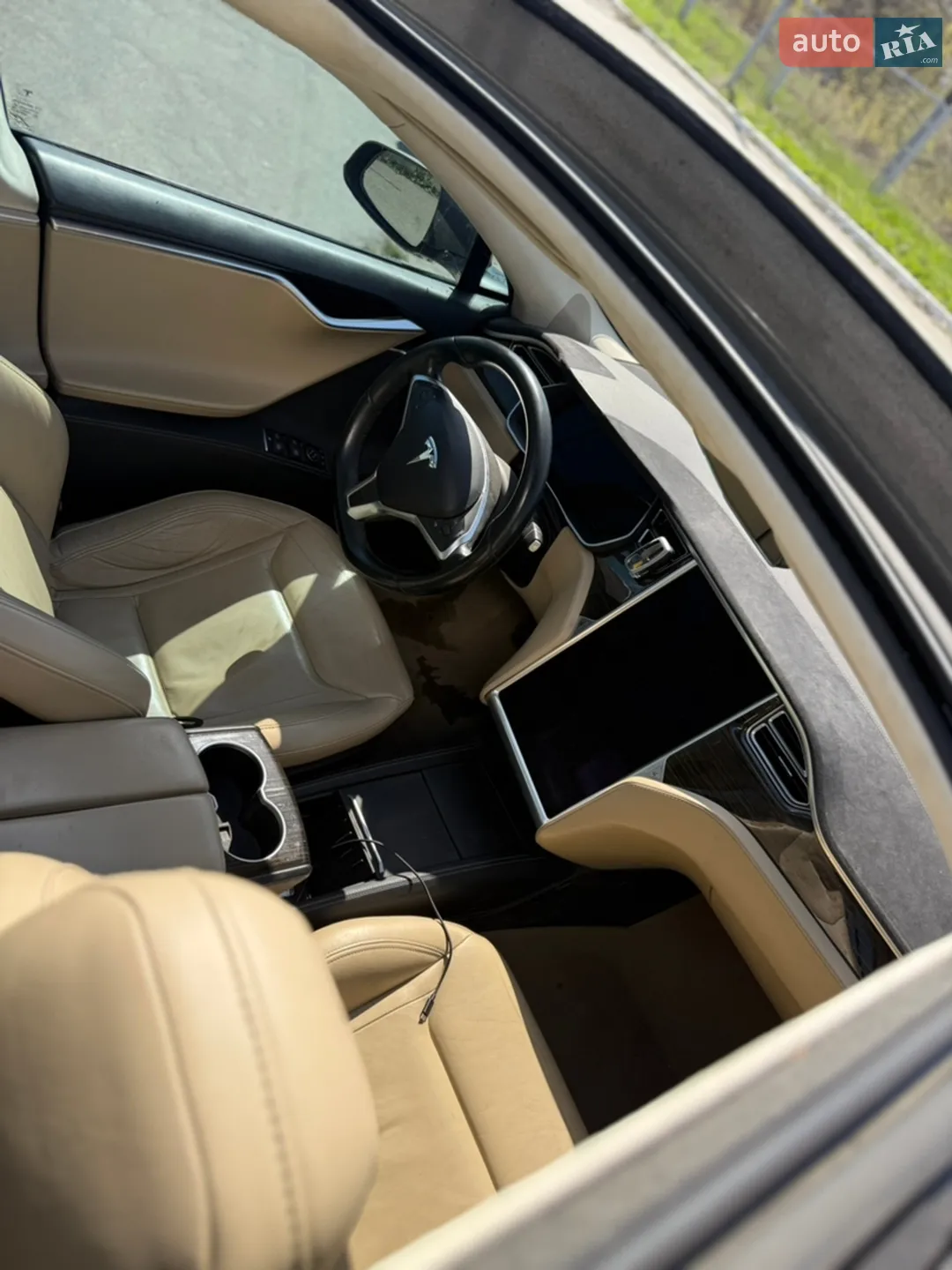 2015 Tesla Model S - мініатюра 21