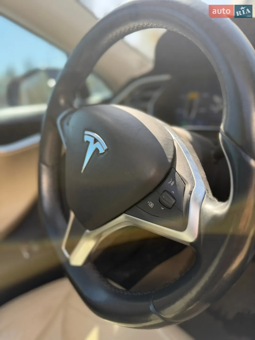 2015 Tesla Model S - мініатюра 30