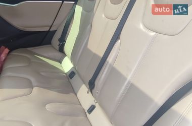 Ліфтбек Tesla Model S 2014 в Житомирі
