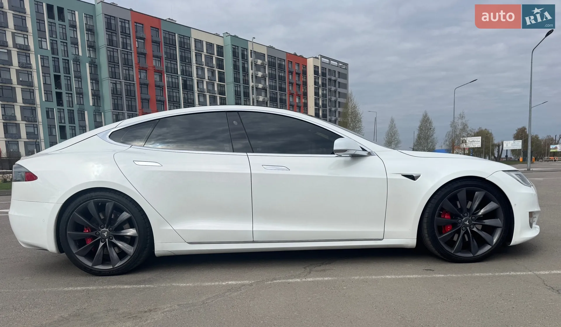 2017 Tesla Model S - мініатюра 9