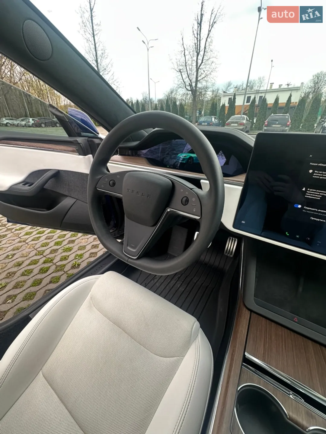 2022 Tesla Model S - мініатюра 18