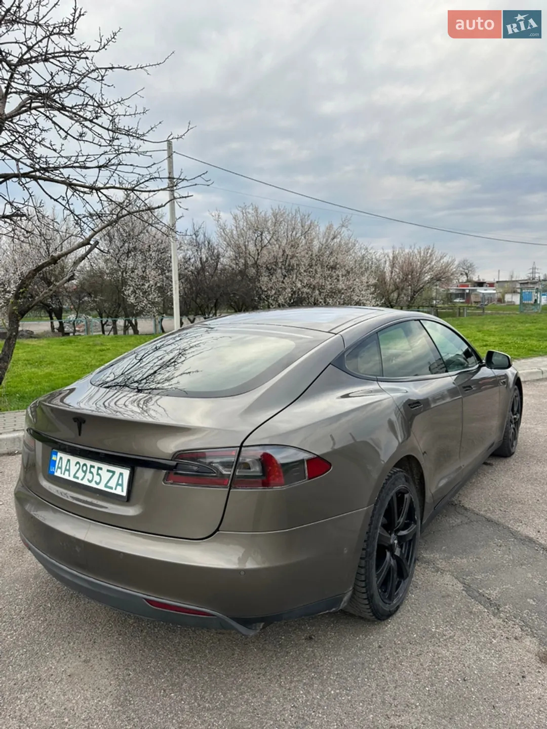 2015 Tesla Model S - мініатюра 5