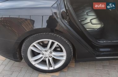 Ліфтбек Tesla Model S 2015 в Іллінцях