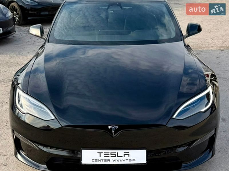 Лифтбек Tesla Model S 2024 в Виннице