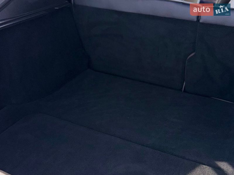 Лифтбек Tesla Model S 2014 в Житомире