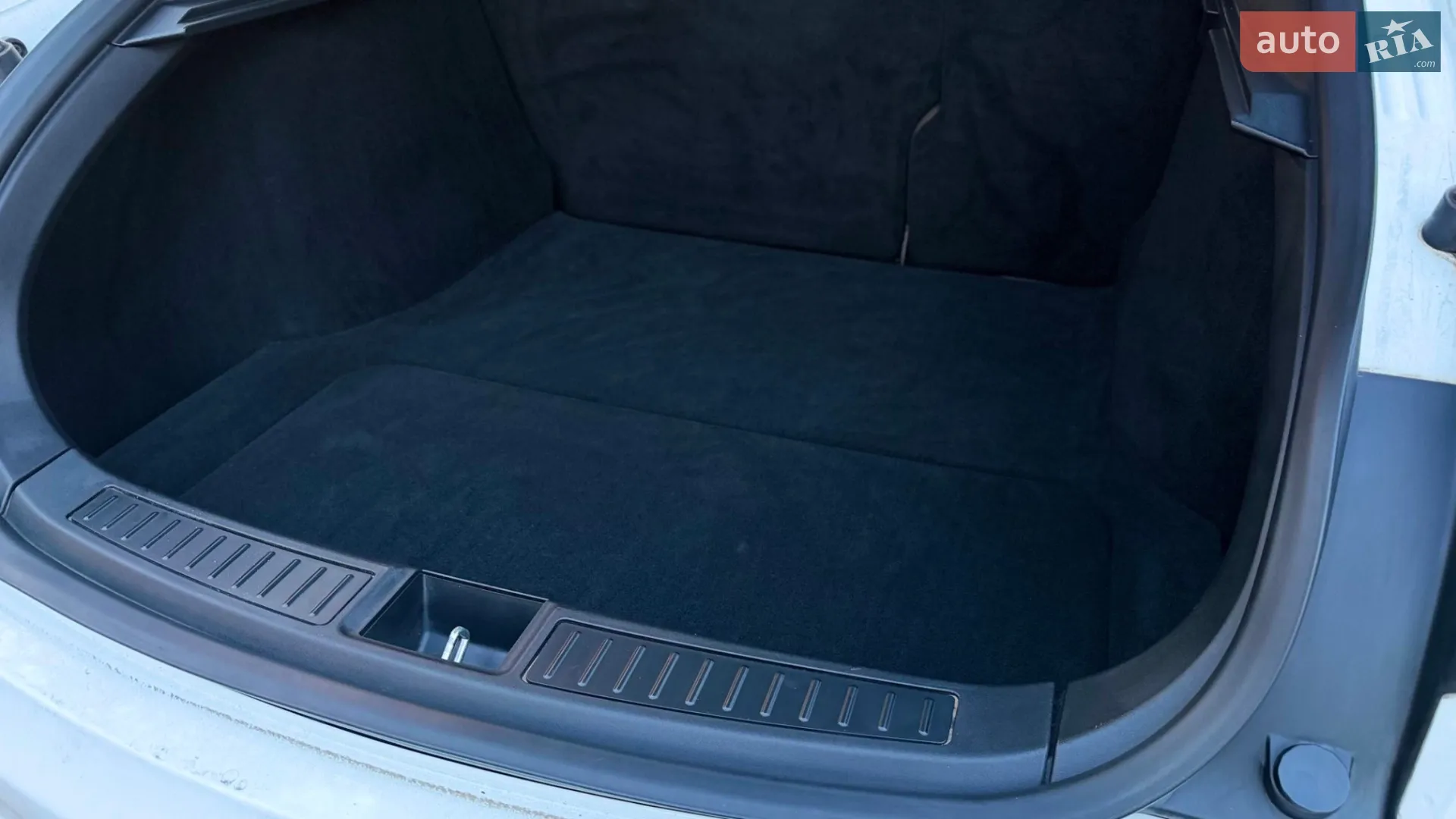 2014 Tesla Model S - мініатюра 49