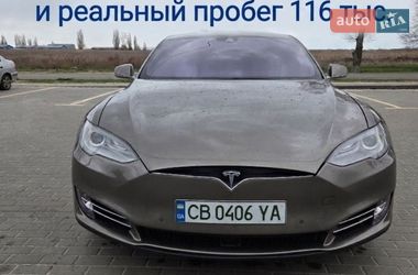 Лифтбек Tesla Model S 2015 в Киеве