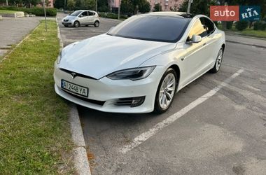 Лифтбек Tesla Model S 2017 в Белой Церкви
