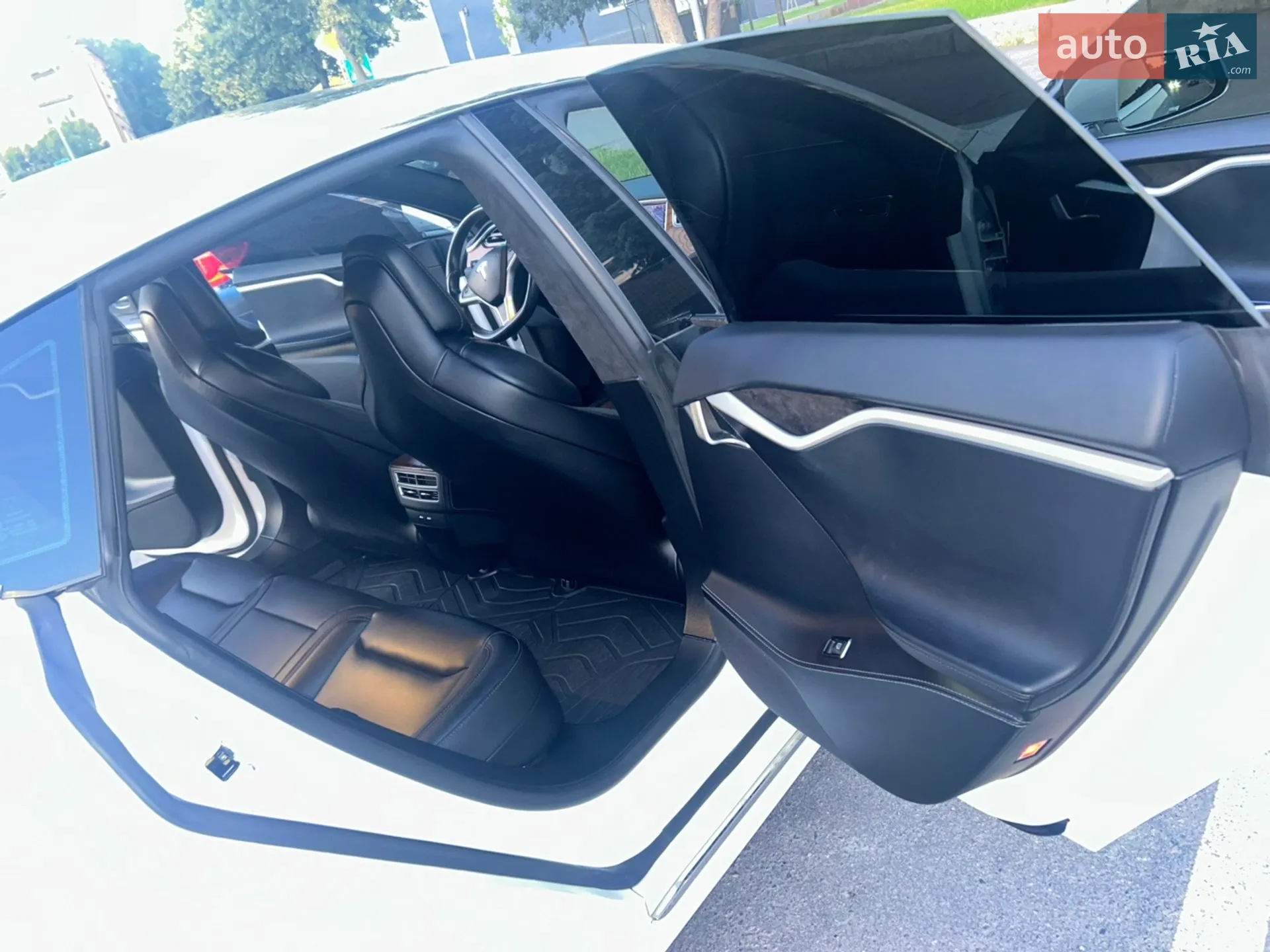 2017 Tesla Model S - мініатюра 12