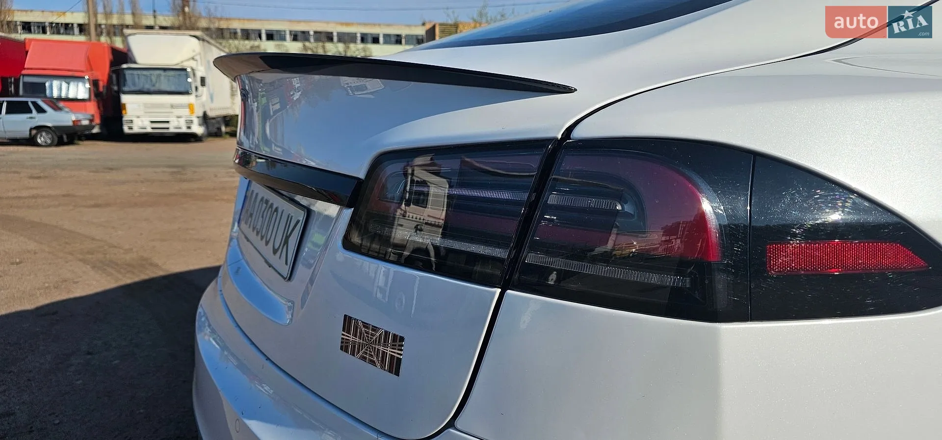 2022 Tesla Model S - мініатюра 5