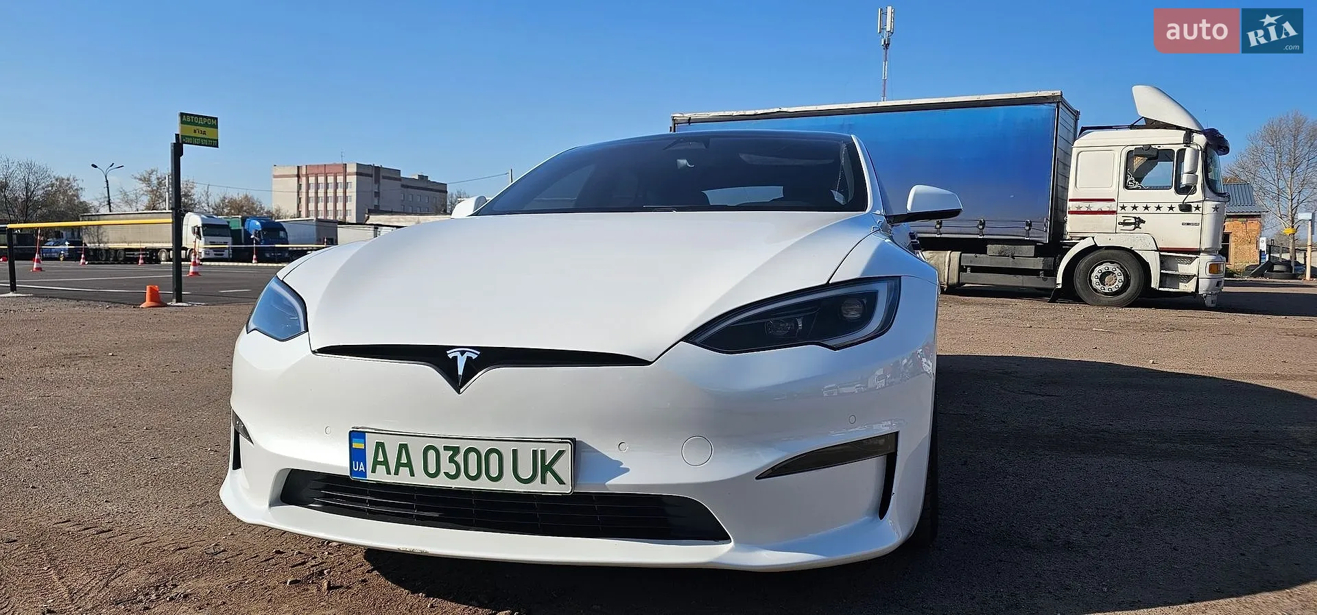 2022 Tesla Model S - мініатюра 9