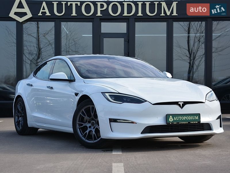 Tesla Model S 2022