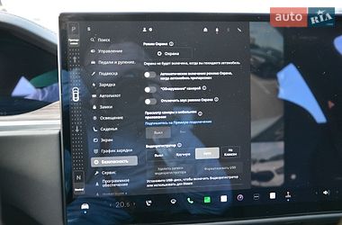 Лифтбек Tesla Model S 2022 в Киеве