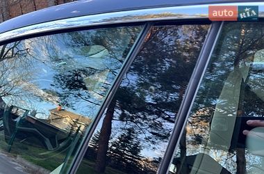 Лифтбек Tesla Model S 2018 в Киеве