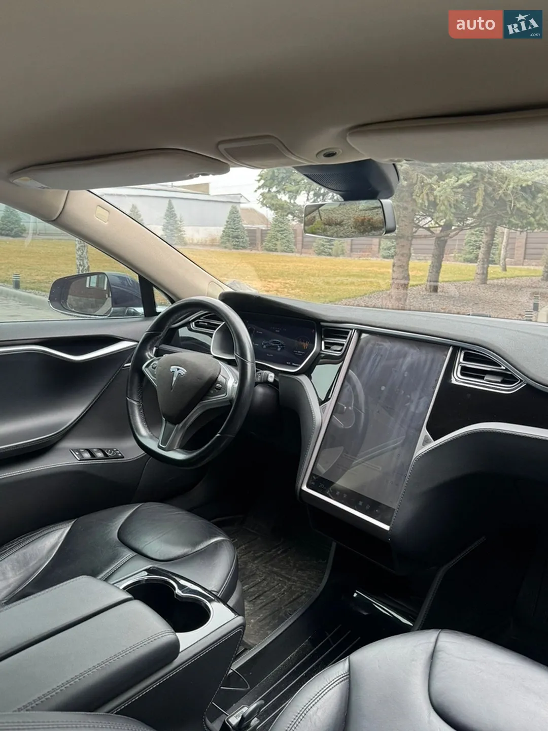 2015 Tesla Model S - мініатюра 13
