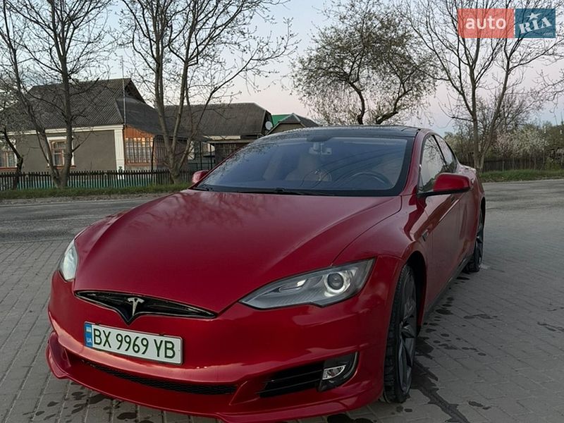 2013 Tesla Model S, VIN 5YJSA1DP1DFP08946:plate — фото 1 (autoria)