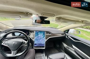 Лифтбек Tesla Model S 2015 в Мукачево
